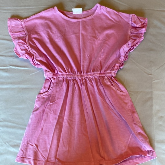Size 3 bundle set. One Gap shirt a Copper Key dress and a CottonOn dress. - Picture 8 of 11